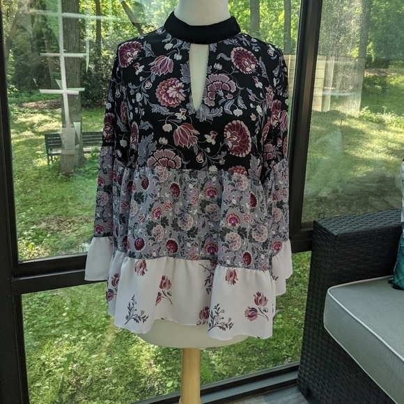 LOFT Keyhole Blouse with Velvet Collar - Picture 3 of 7